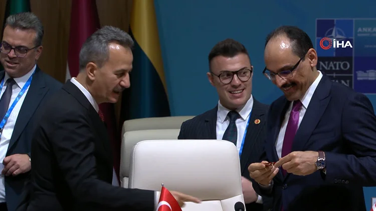 NATO Zirvesi’nde Cumhurbaşkanı Erdoğan’ın kalemi ilgi odağı oldu