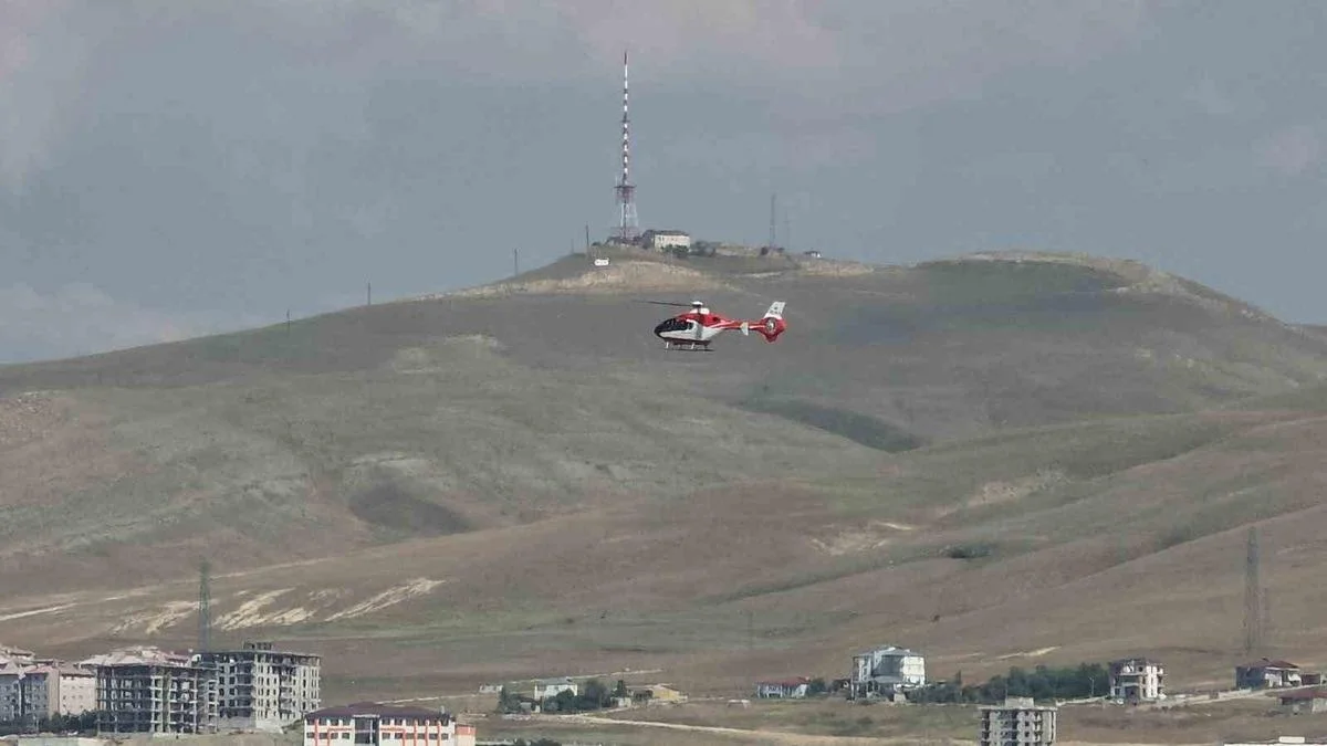 Ambulans helikopter kalp hastası için havalandı