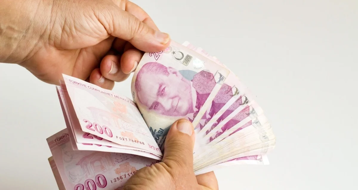 Mevduat faizinde dengeler değişti: 3 milyon TL'nin getirisi uçtu