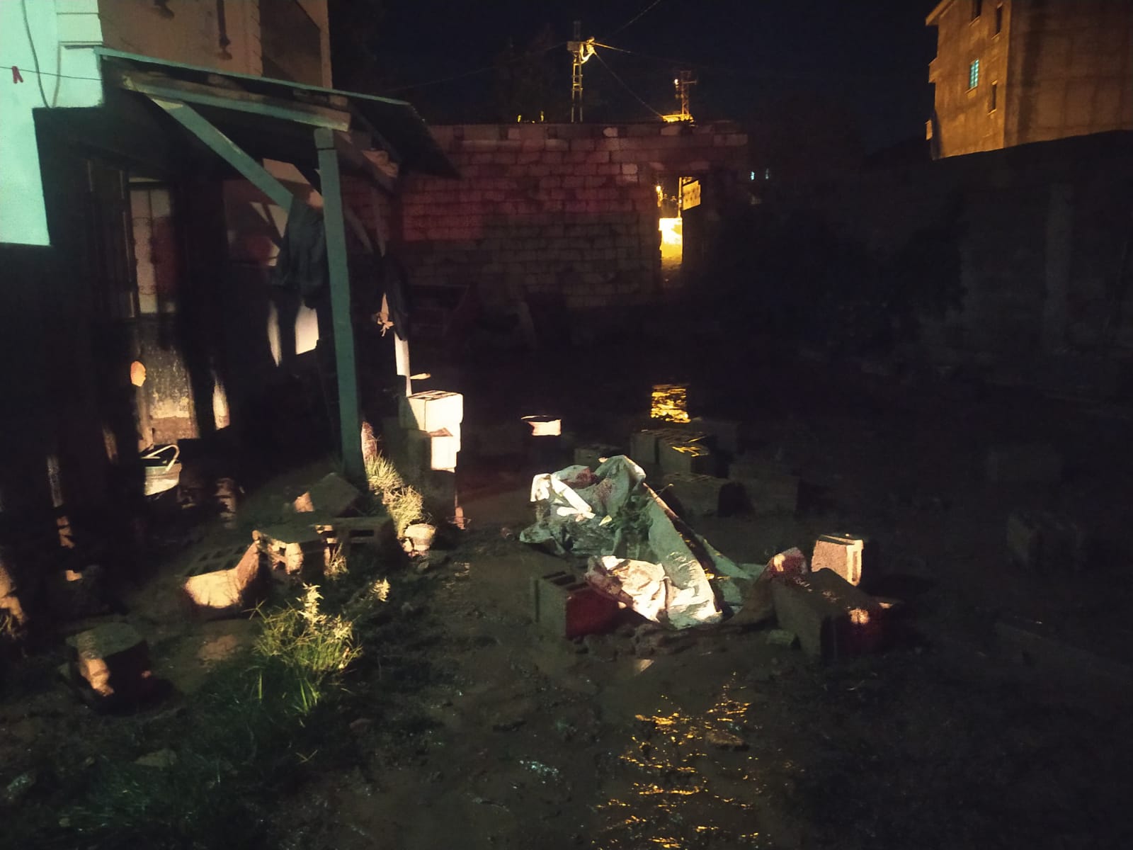 İpekyolu’nda Sel Felaketine Anında Müdahale