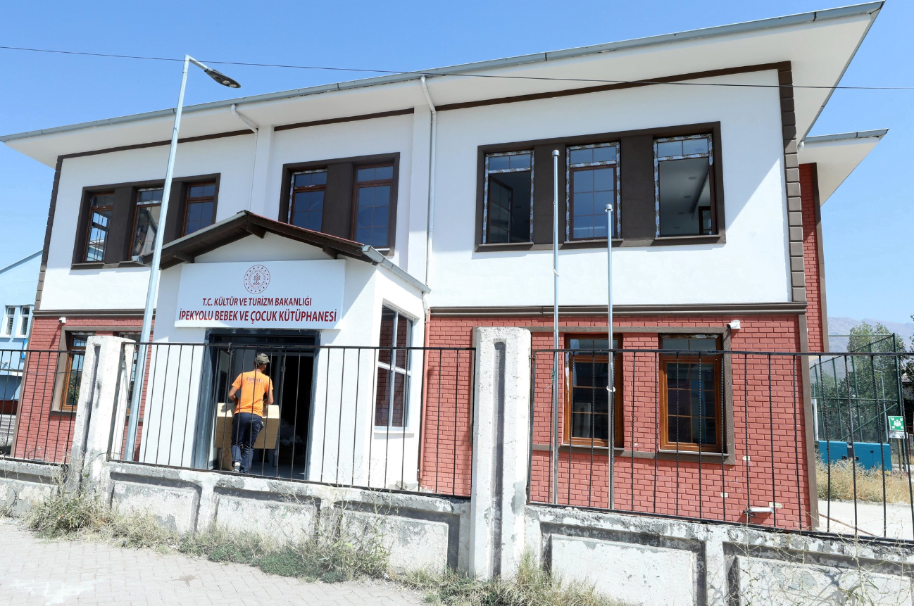 Van’da Bebek-Çocuk Kütüphanelerinin Yapımı Tamamlandı