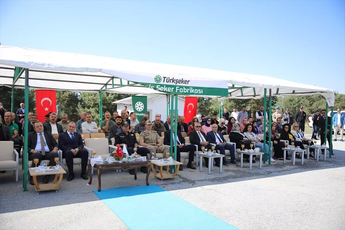 Van'da 37. Pancar Alım Kampanyasına Erciş Şeker Fabrikasında Başladı