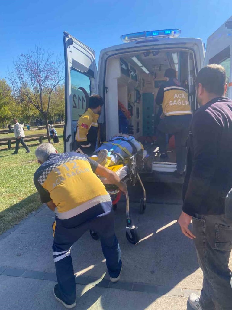 Surlardan Düşen 12 Yaşındaki Kız Hayatını Kaybetti