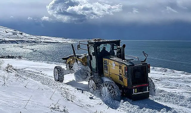 Tuşba’da Karla Mücadele Seferberliği!