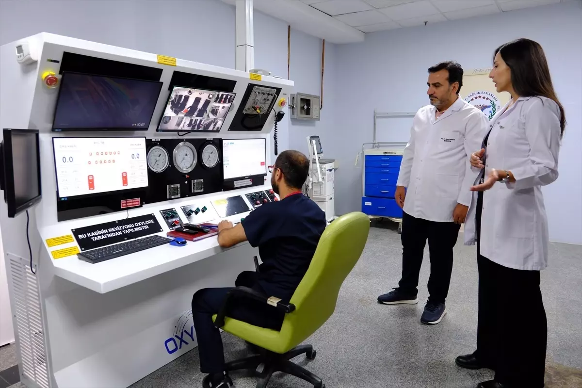 Van’da Yenilenen Hiperbarik Oksijen Tedavi Merkezi Hizmete Açıldı