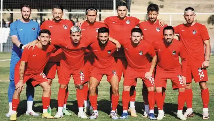Vanspor, Adana 01 ile Oynadığı Hazırlık Maçında 2-2 Beraberlik Elde Etti