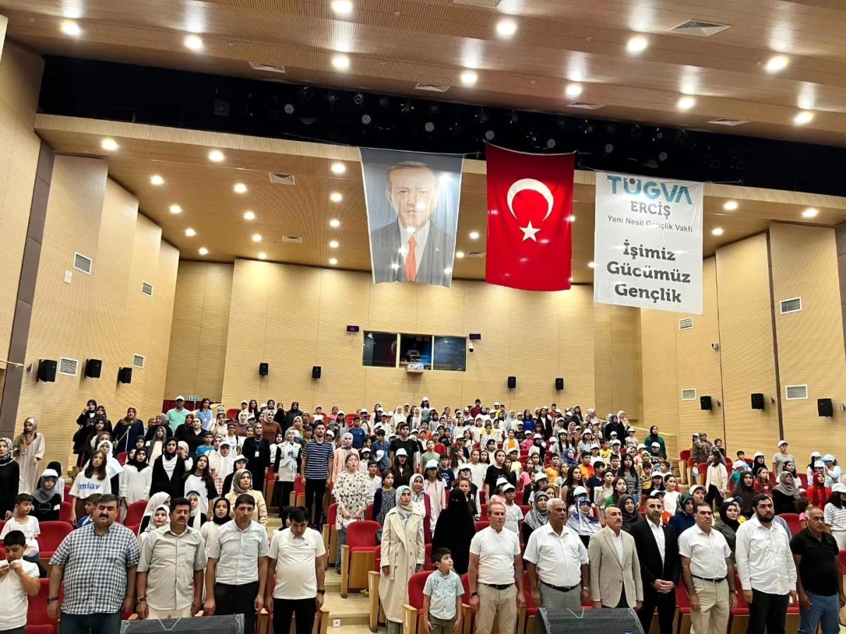Erciş’te TÜGVA Yaz Okulu Programı Düzenlendi