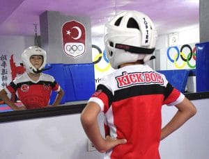 6 Yaşındaki Ahmet Batur İnan, Kick Boks Dünya Kupası Şampiyonu Oldu