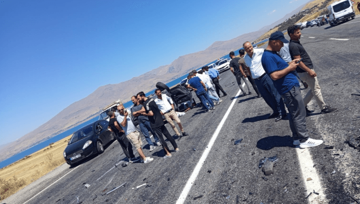 Erciş Yolunda Korkunç Kaza: İki Kişi Hayatını Kaybetti