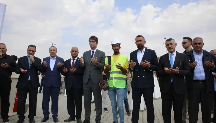 Erciş’TE 800 Kişiye İstihdam Sağlayacak Tekstil Fabrikası