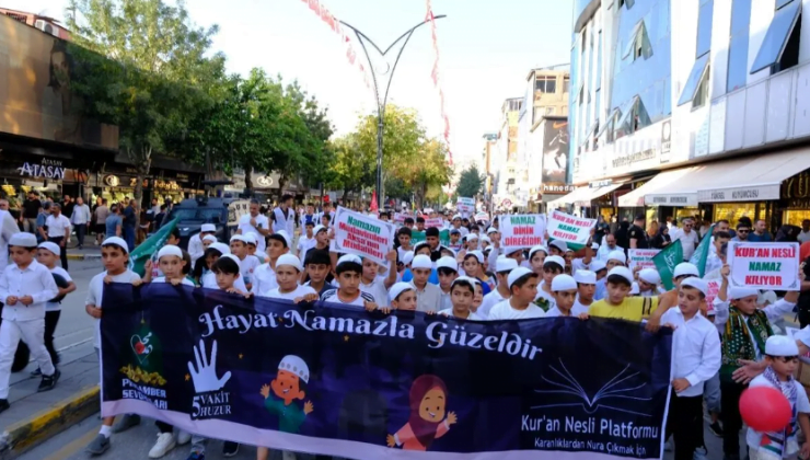 Van’da “Hayat Namazla Güzeldir” Programı Gerçekleştirildi