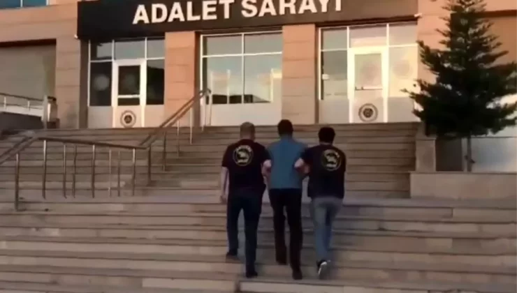 Van’da Jandarma Operasyonunda 4 Kişi Tutuklandı