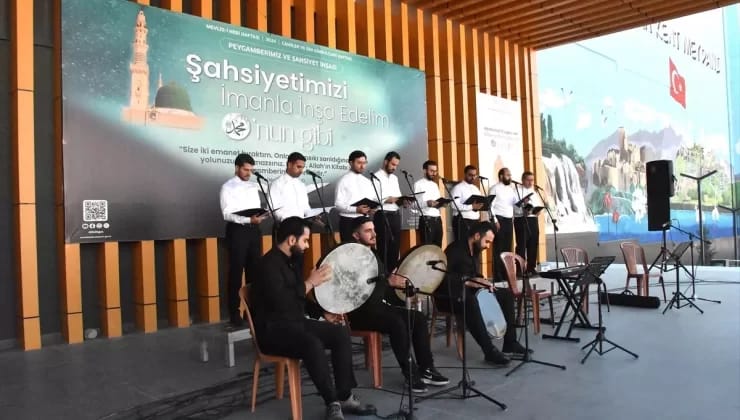 Van’da Mevlid-i Nebi Haftası Programı Düzenlendi