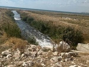 Van Büyükşehir’e Van Gölü’ne kaçak deşarj cezası!