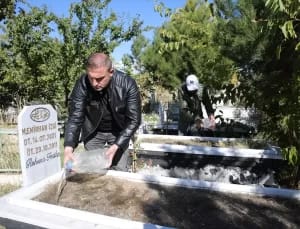 Van’da 604 Kişinin Hayatını Kaybettiği Depremin Acısı 13 Yıl Sonra da Taze