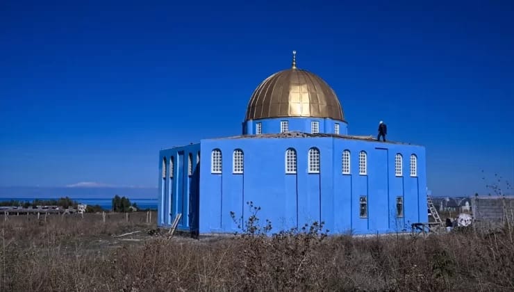 Gevaş’ta Mescidi Aksa’nın Benzeri Cami İnşa Ediliyor