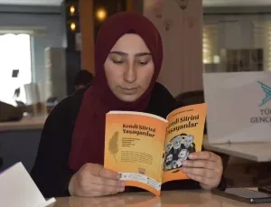 Van’da Kitap Kurdu Projesi ile 30 Bin Öğrenci Kitapla Buluştu