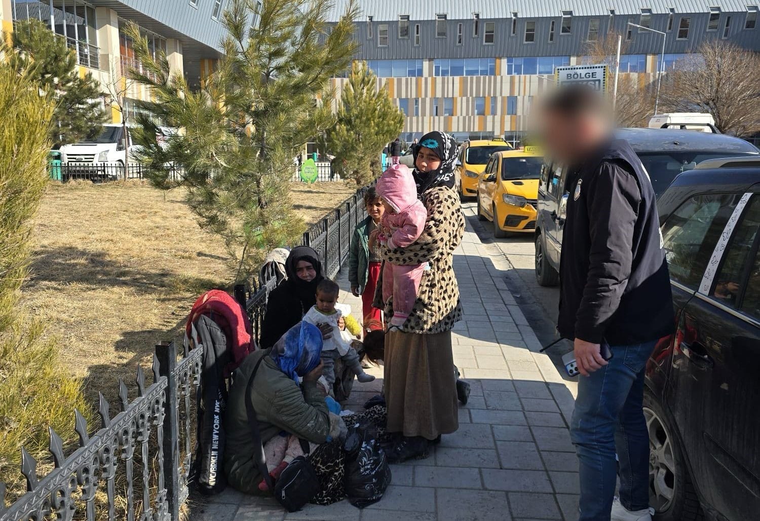 Van’da Ramazan Operasyonu: 483 Dilenciye İşlem, 26,769 TL Toplandı