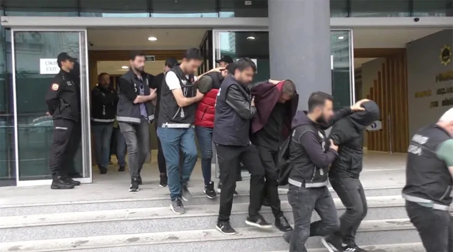 Van’da Suçla Mücadele Operasyonu: 405 Şüpheli Yakalandı