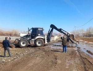 Van’da Yol ve Kaldırımlarda Bakım Çalışmaları Başladı
