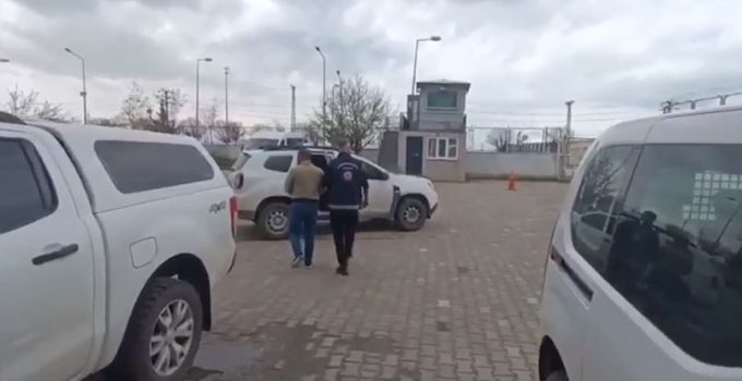 Van’da Göçmen Kaçakçılığı Operasyonu: 9 Organizatör Gözaltında, 3’ü Tutuklandı