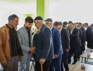 Van’da Aileler Arasındaki Husumet Sona Erdi! Muradiye’de Barış Töreni
