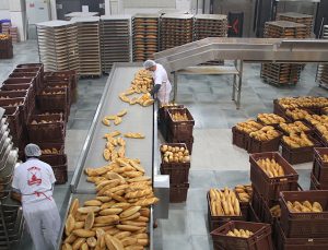 Van’da Ekmek Krizi: Fırıncılar Zam Talebi Reddedilince Greve Gidiyor!