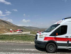Başkale’de Kaza Geçiren Hasta Helikopter Ambulansla Van’a Sevk Edildi