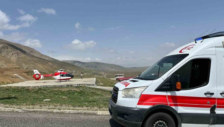 Başkale’de Kaza Geçiren Hasta Helikopter Ambulansla Van’a Sevk Edildi