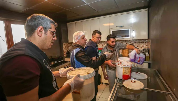 Van’da Kafelerde Hijyen Denetimi: Tarihi Geçmiş Ürünler İmha Edildi
