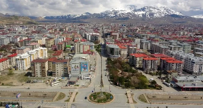 Van’da Sırrı Süreyya Önder’in Adı Yaşatılacak!