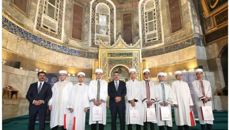 Vanlı Öğrenci Ayasofya’da Türkiye Finalindeydi!