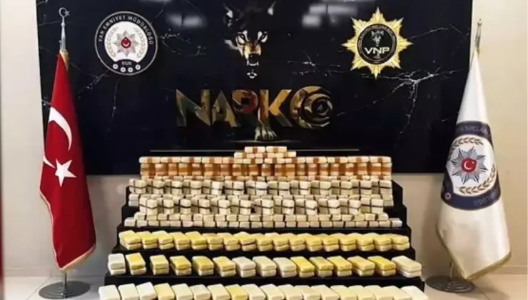 Van’da Zehir Tacirlerine Darbe: 210,5 Kilo Uyuşturucu Ele Geçirildi!