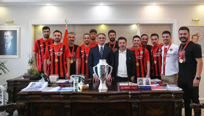 Vanspor’a Vali Desteği: Şampiyon Takım Makamda Ağırladı