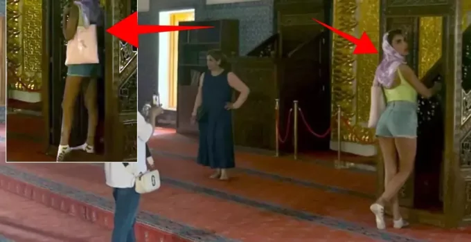 Hüsrev Paşa Camii’nde Turist Tepkisi