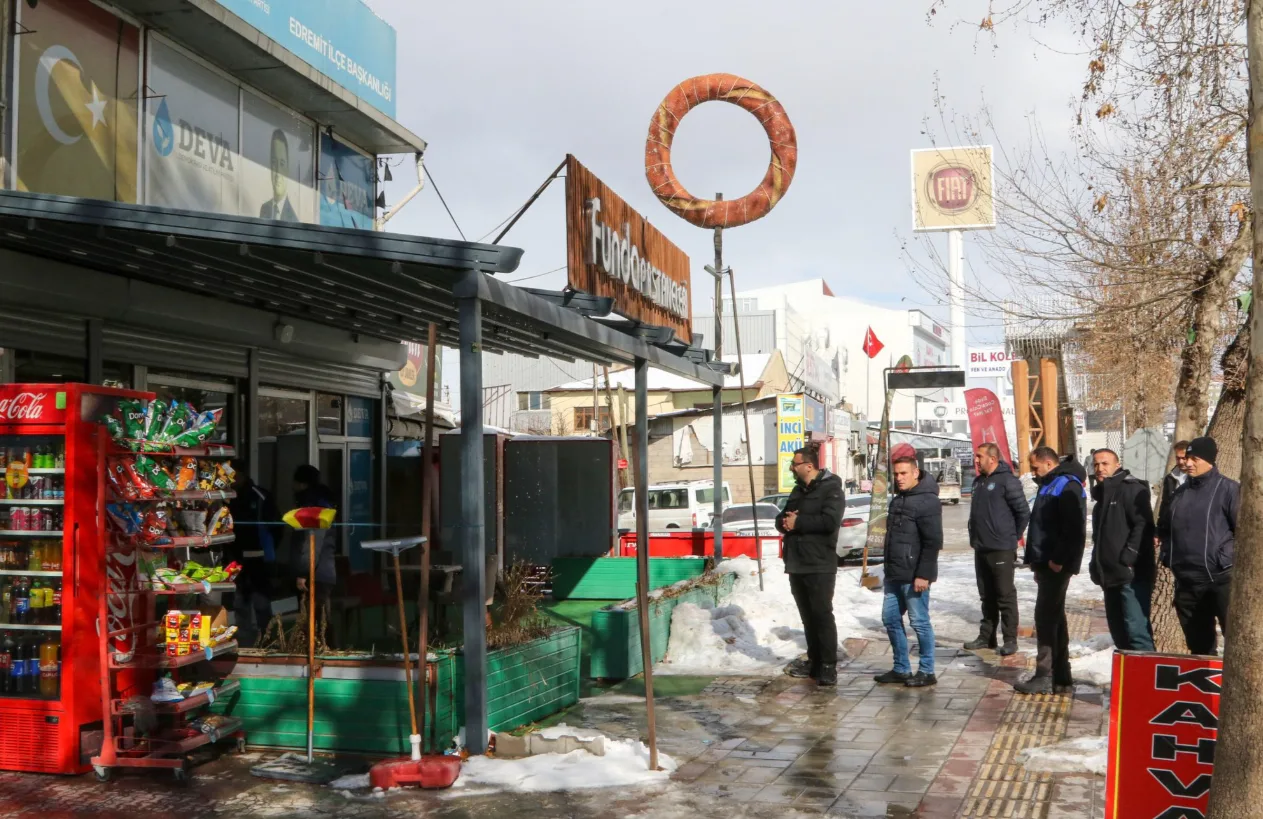 İpekyolu Caddesi’nde Servis Güzergâhındaki İşletmelere Uyarı