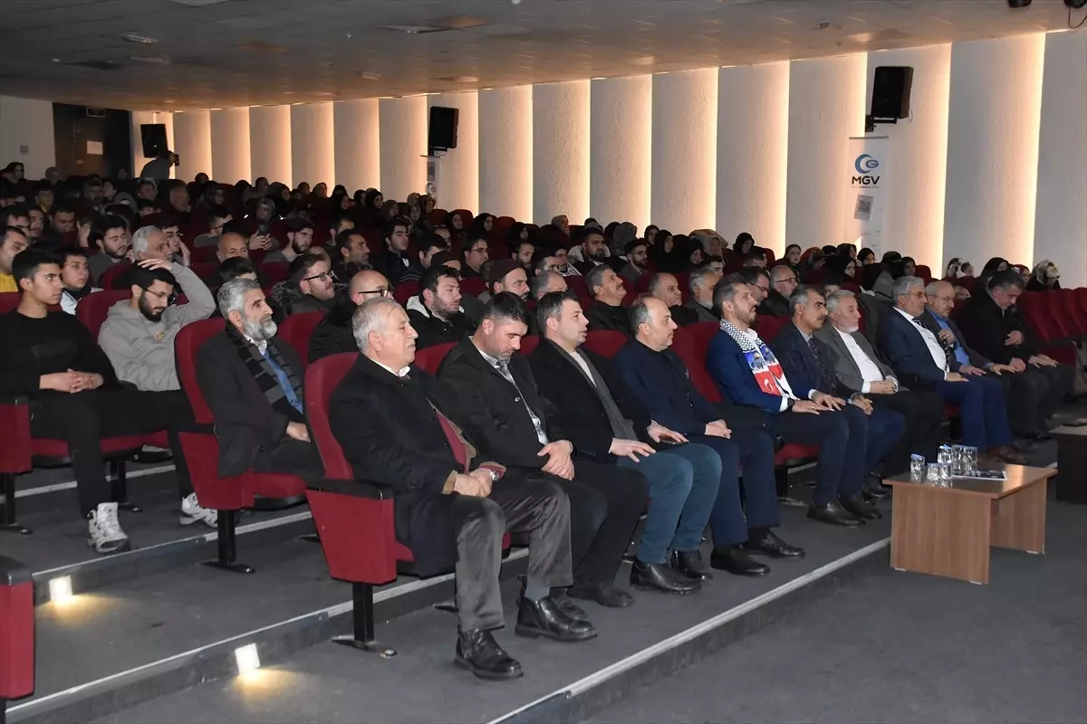 Van’da “Mekke’nin Fethi ve Kudüs Gecesi” Programı Düzenlendi